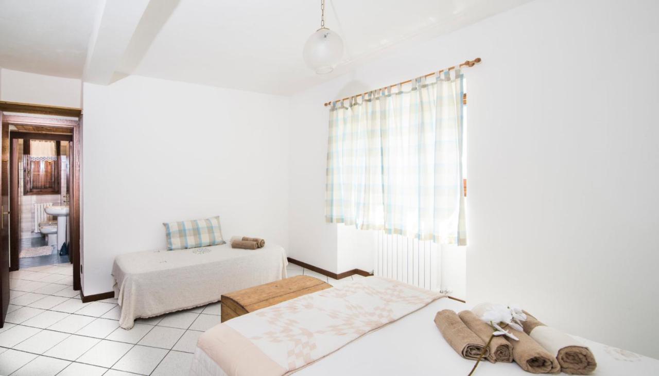 Casa Vacanze Linda เจราลาริโอ ภายนอก รูปภาพ