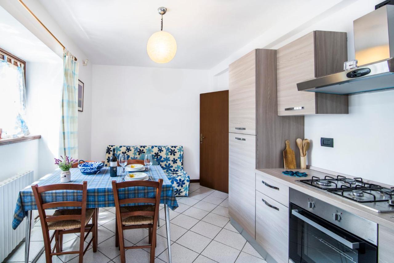 Casa Vacanze Linda เจราลาริโอ ภายนอก รูปภาพ